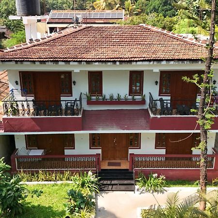 Villa Barbosa, 2 Bhk Villa & Luxury Rooms Near Colva, Sernabatim, Benaulim Beach Екстер'єр фото